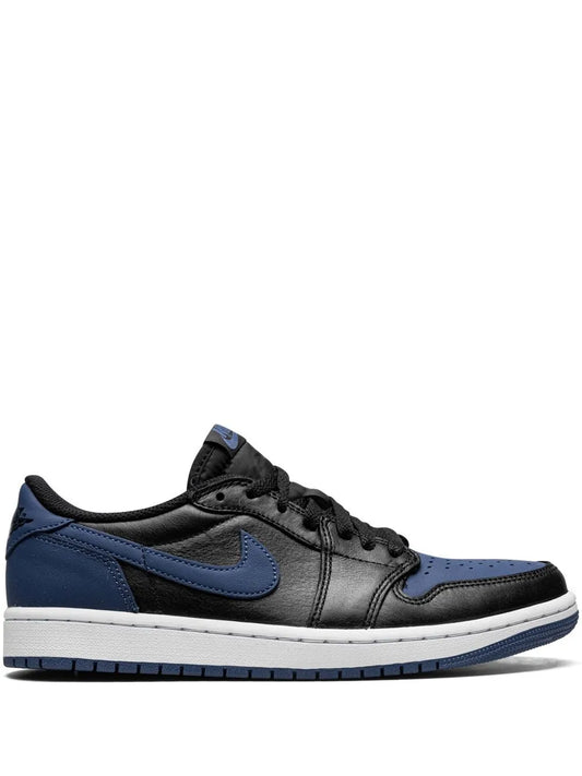 Air Jordan 1 Low Mystic Navy Sneakers