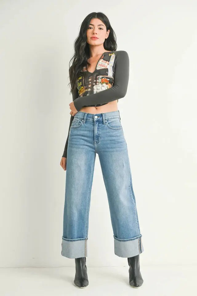 Cuffed Wide Jeans