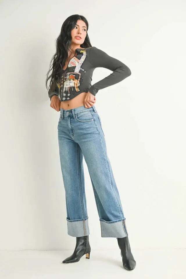 Cuffed Wide Jeans